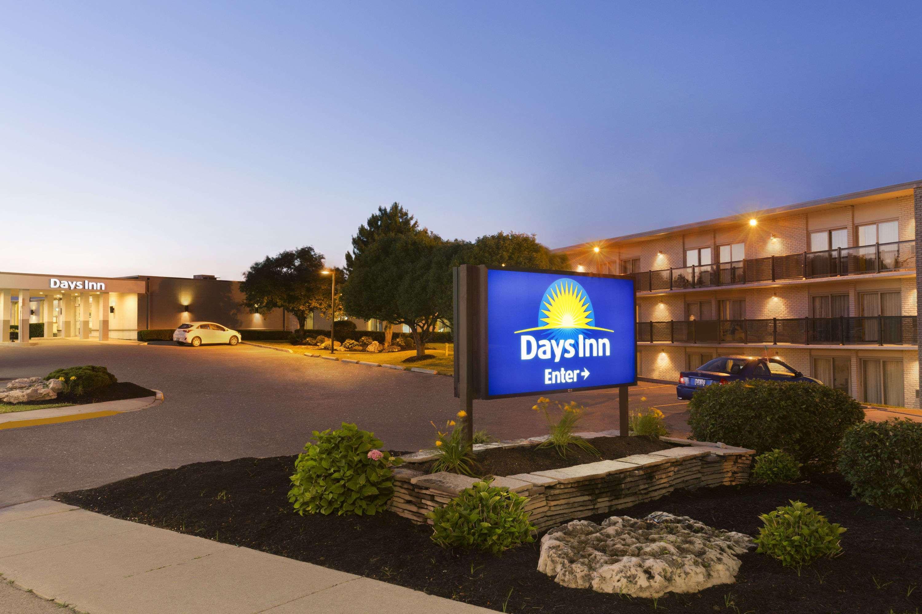 Days Inn By Wyndham Londra Dış mekan fotoğraf